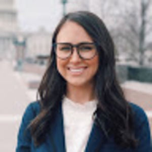 Meet your Posher, Courtney